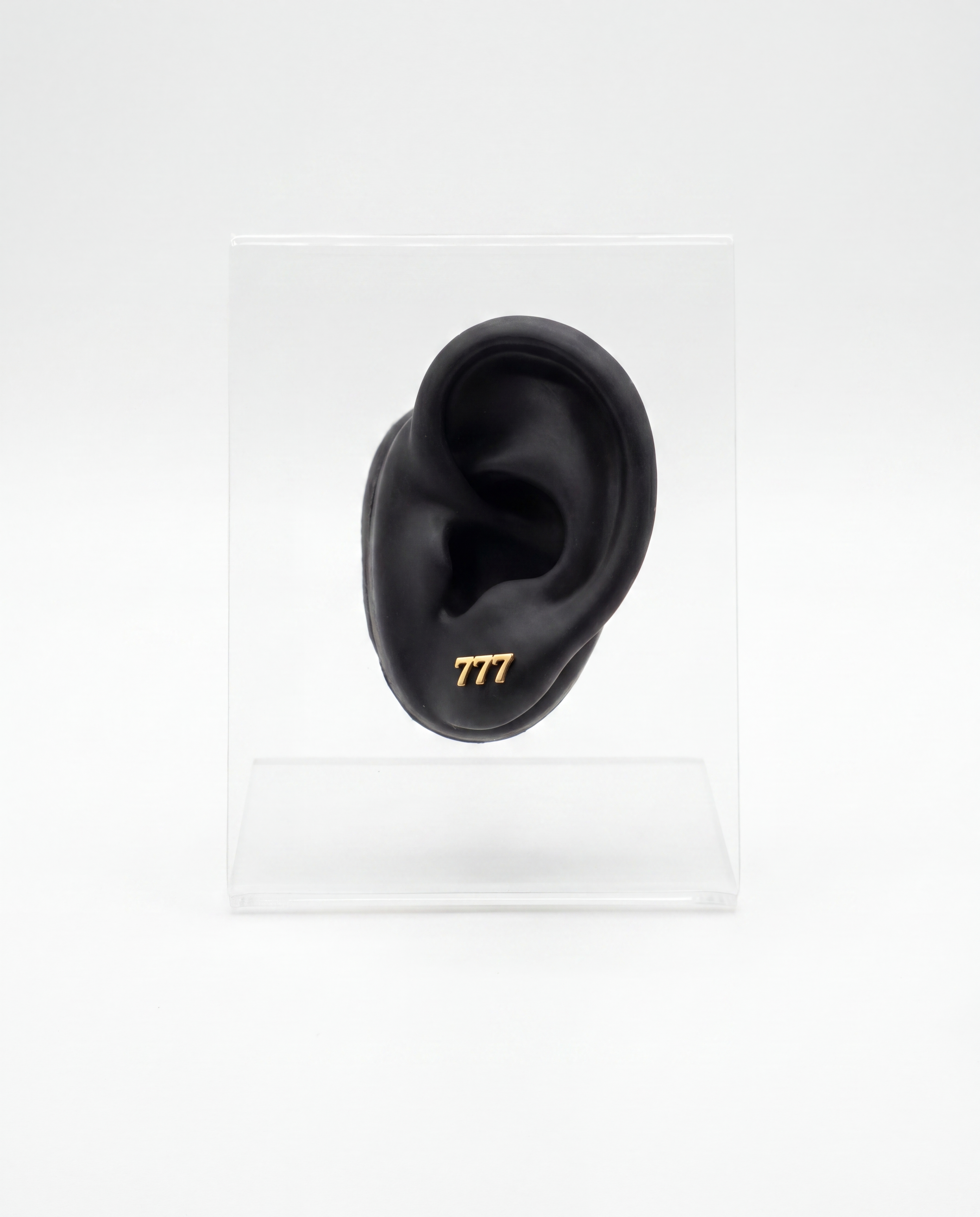777 - Gold